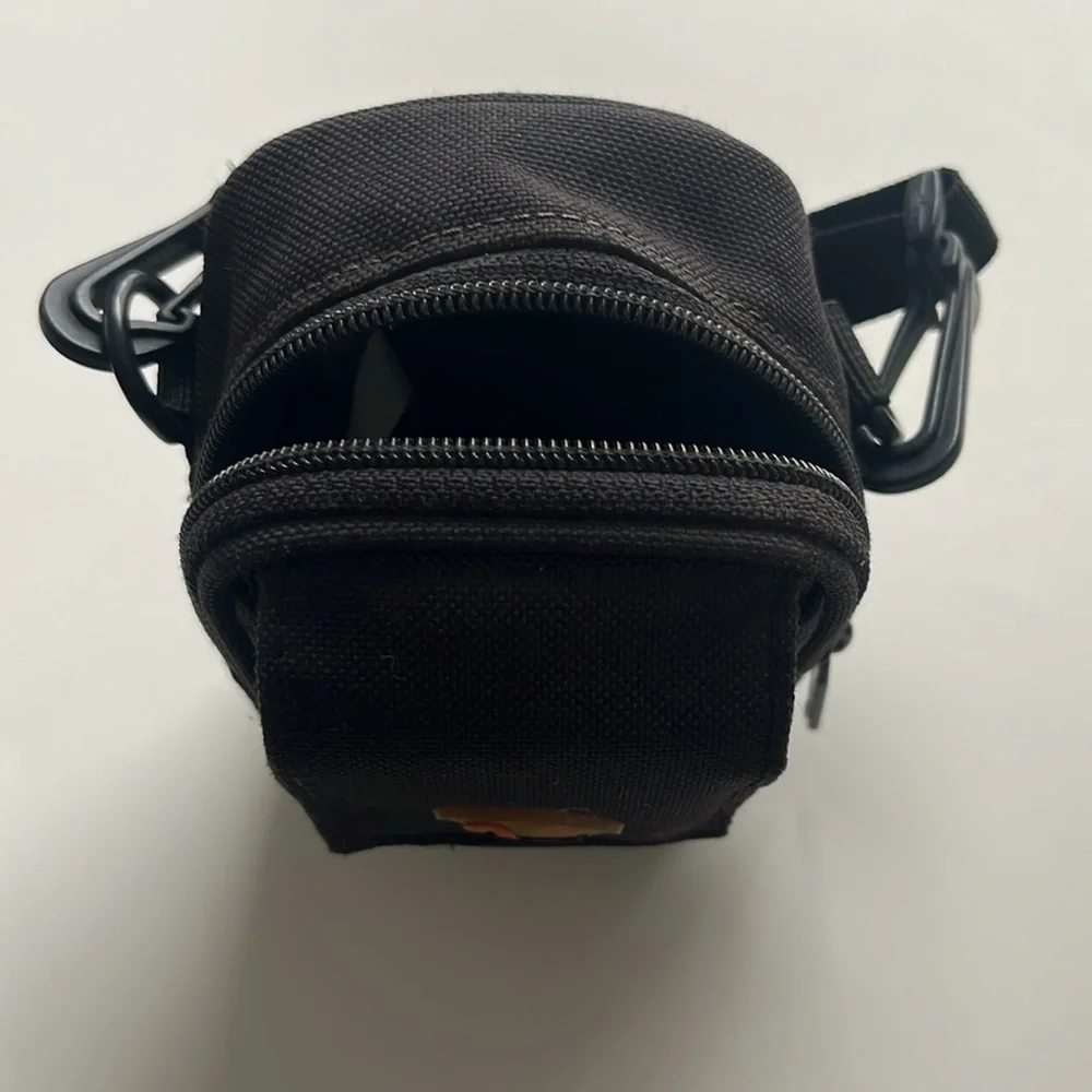 Lowepro Black Camera Case 5 1/4x4 1/4 with Adjustable Detachable Shoulder Strap